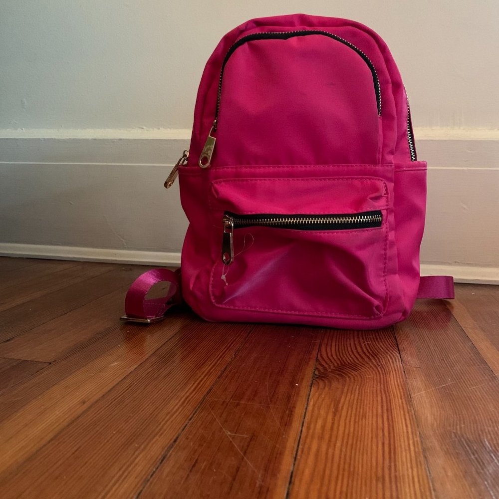 Mini Backpacks - Picture 7 of 8